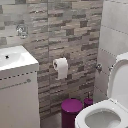 Апартаменты The Ruby Неа-Перамос