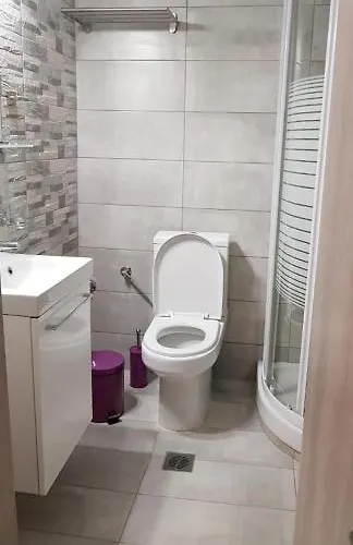 The Ruby Apartament