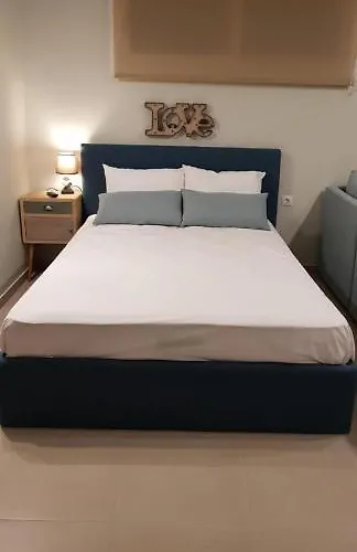 The Ruby Apartament *